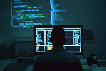 Luca Di Pirro, investigazioni web, recupero Email e social account, sicurezza informatica